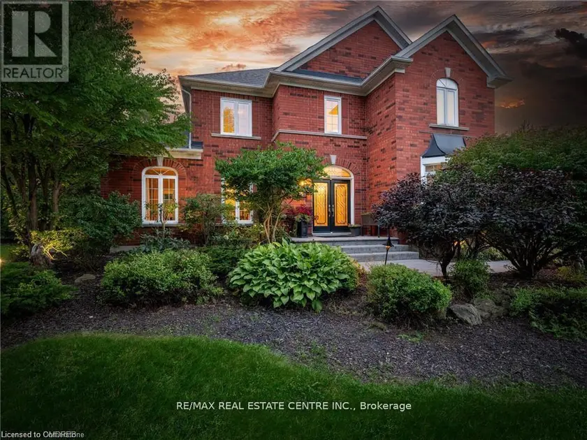 Detached at 15 TRILLIUM TERRACE, Halton Hills