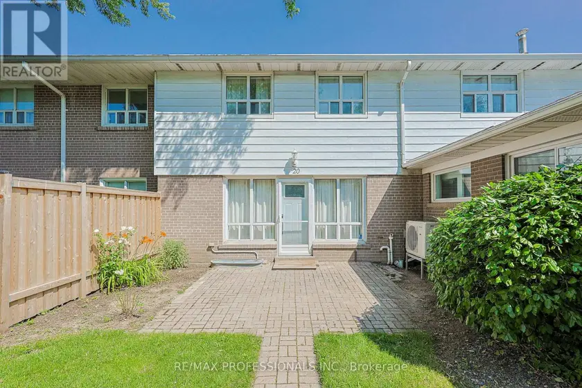 Townhouse at 20 - 160 CARSBROOKE ROAD, Toronto