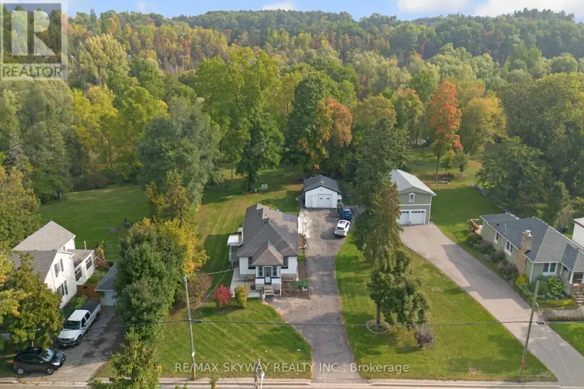 Detached at 45 CONFEDERATION STREET, Halton Hills