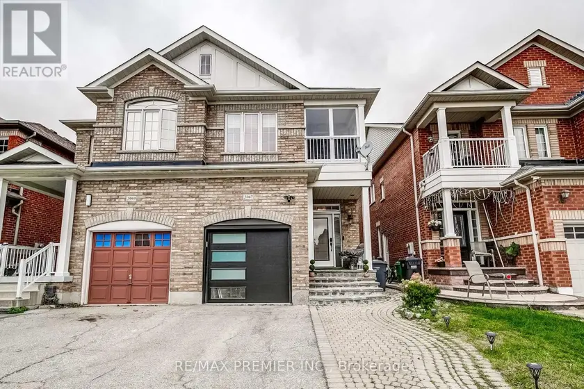 Semi-Detached/Link at 3067 DOYLE STREET, Mississauga