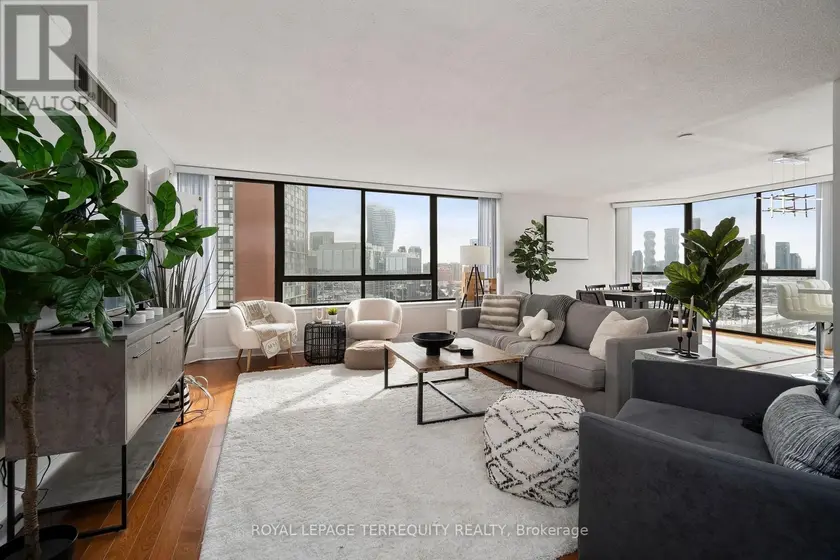 Apartment at 1607 - 4235 SHERWOODTOWNE BOULEVARD, Mississauga (City Centre)