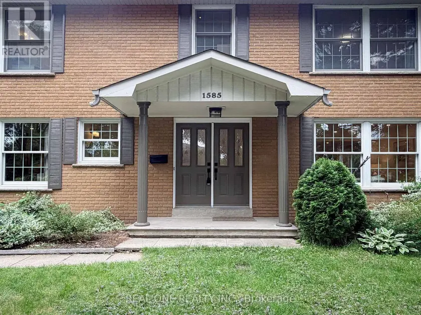 Detached at 1585 CROMBIE ROAD, Mississauga (Lorne Park)