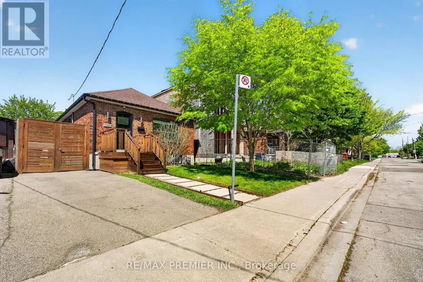 Detached at 154 FIFTH STREET, Toronto (New Toronto)