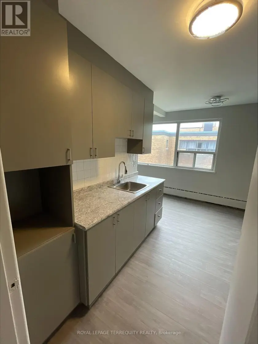 Multiplex at 204 - 2548 KEELE STREET, Toronto (Maple Leaf)