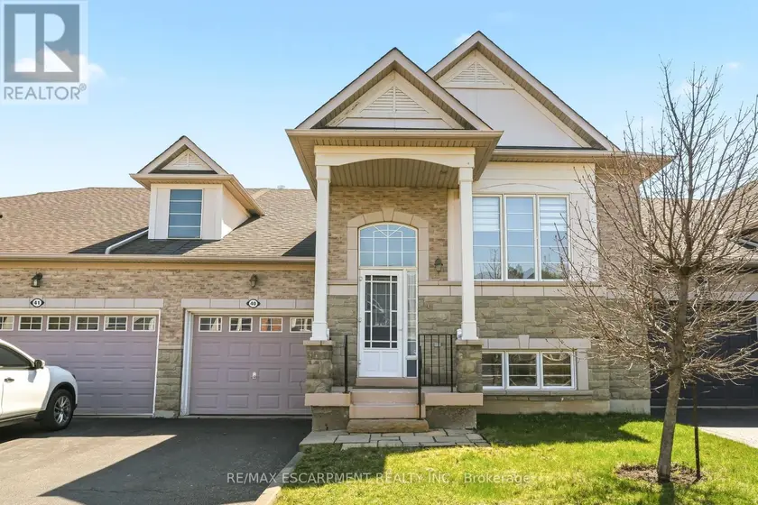 Townhouse at 40 - 4400 MILLCROFT PARK DRIVE, Burlington