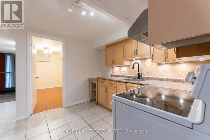 Townhouse at BASEMENT - 38 OSLER STREET, Toronto