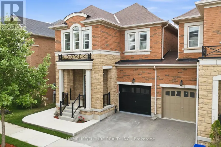 Townhouse at 127 HUGUENOT ROAD, Oakville