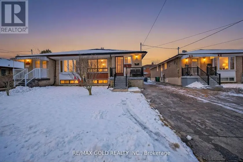 Semi-Detached/Link at MAIN - 130 DUNCANWOODS DRIVE, Toronto