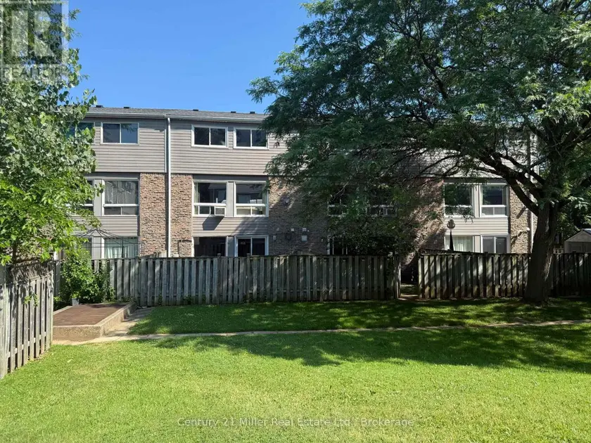 Townhouse at 69 - 2050 UPPER MIDDLE ROAD, Burlington