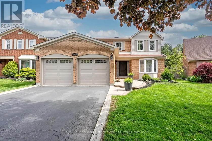 Detached at 1429 THISTLEDOWN ROAD, Oakville