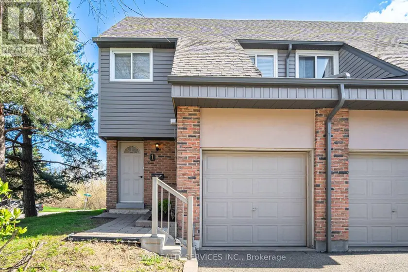 Townhouse at 1 - 1 TARA PARK COURT, Brampton