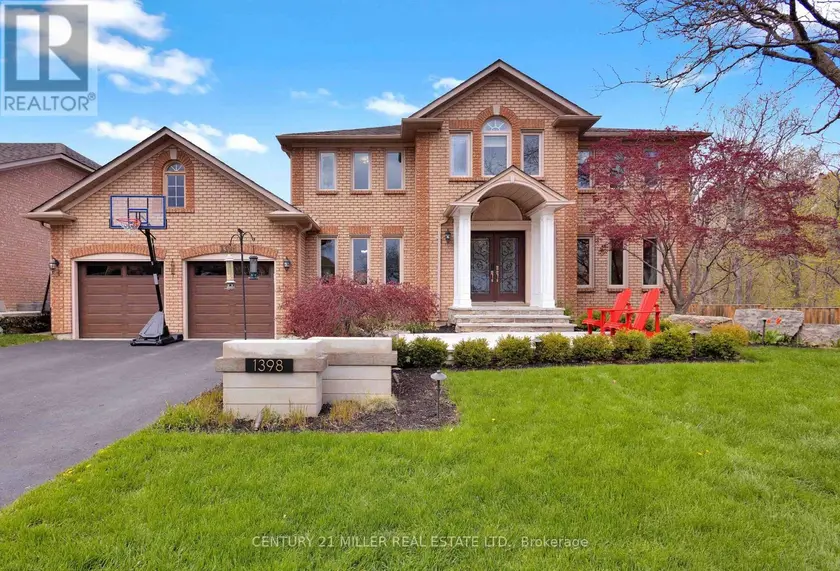 Detached at 1398 WINTERBERRY DRIVE, Burlington