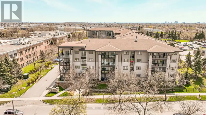 Apartment at 421 - 570 LOLITA GARDENS, Mississauga