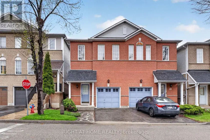 Townhouse at 24 - 1480 BRITANNIA ROAD W, Mississauga