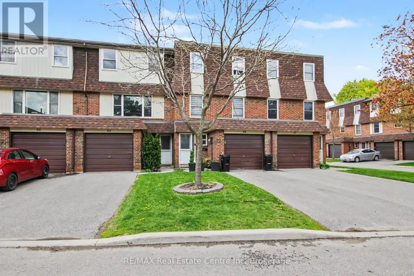 Townhouse at 49 - 371 BRONTE STREET S, Milton