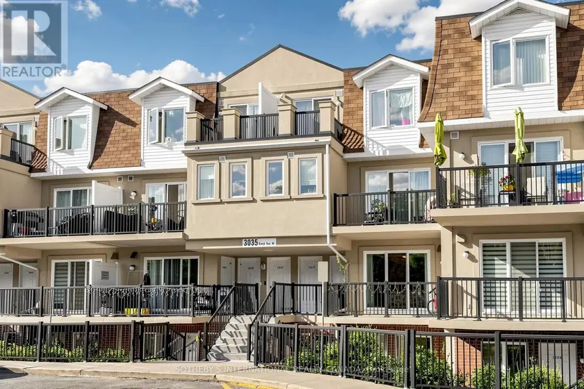 Townhouse at 2012 - 3035 FINCH AVENUE W, Toronto