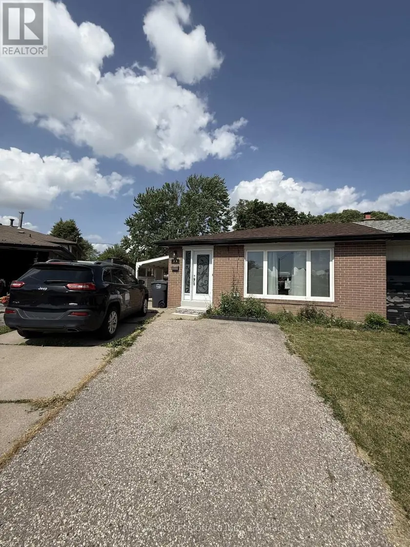 Semi-Detached/Link at BASEMENT - 23 DUNWICH PLACE, Brampton
