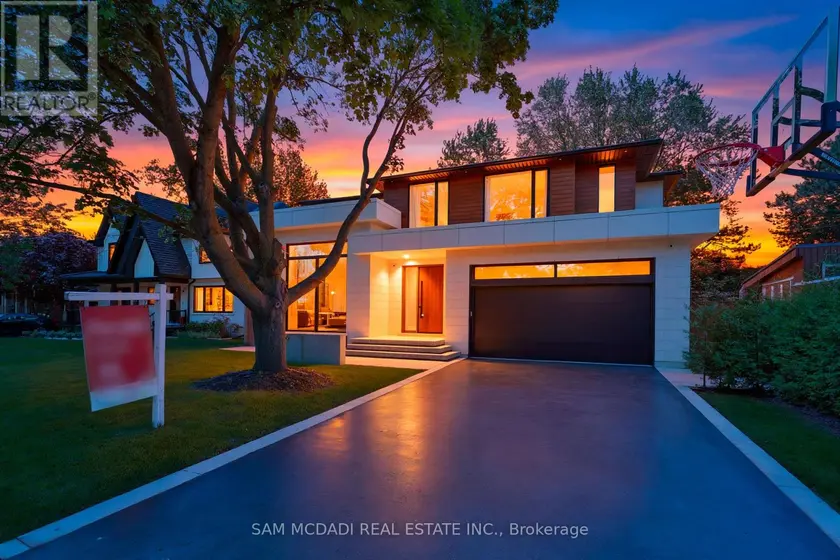 Detached at 2186 HARCOURT CRESCENT, Mississauga (Lakeview)