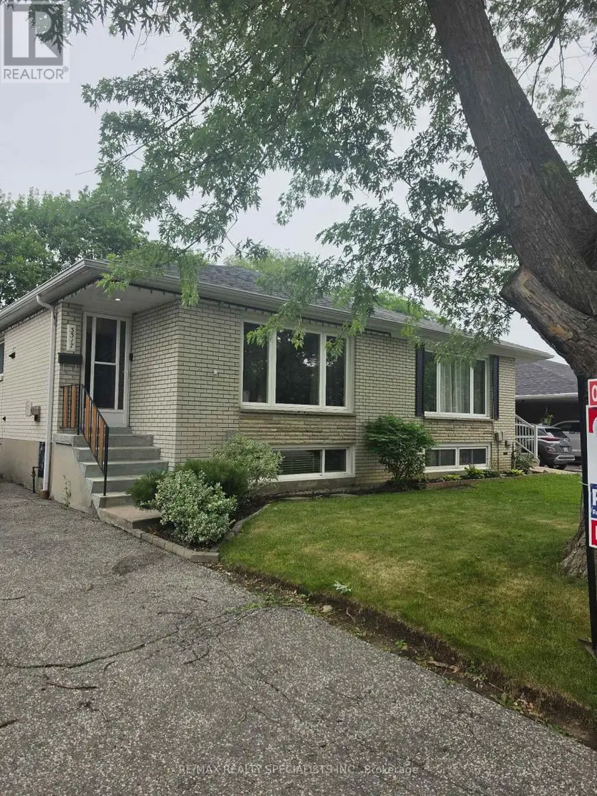 Semi-Detached/Link at 3317 IVERNIA ROAD, Mississauga