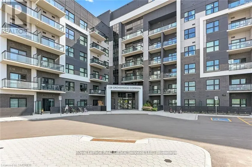 Apartment at 333 - 128 GROVEWOOD COMMON, Oakville