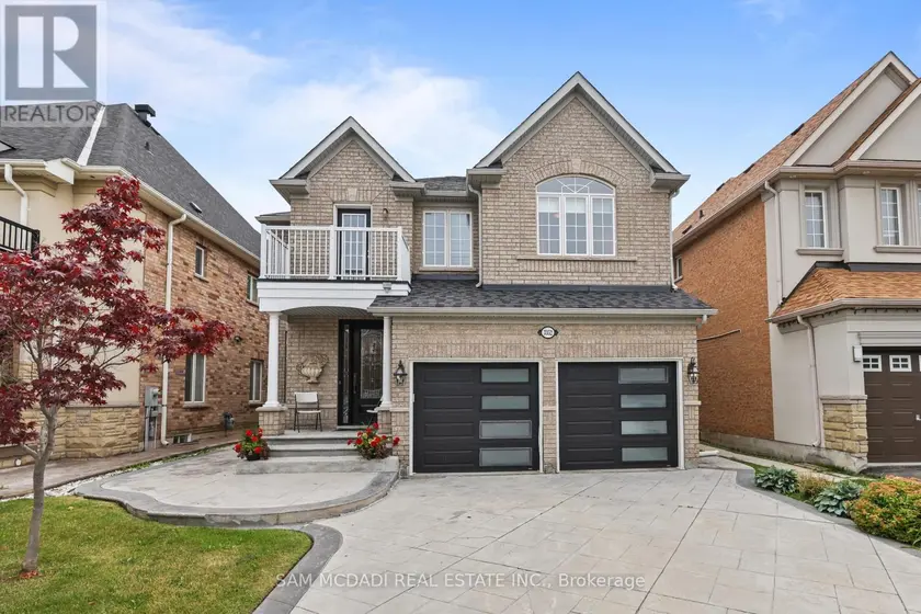 Detached at 3352 ERIN CENTRE BOULEVARD, Mississauga