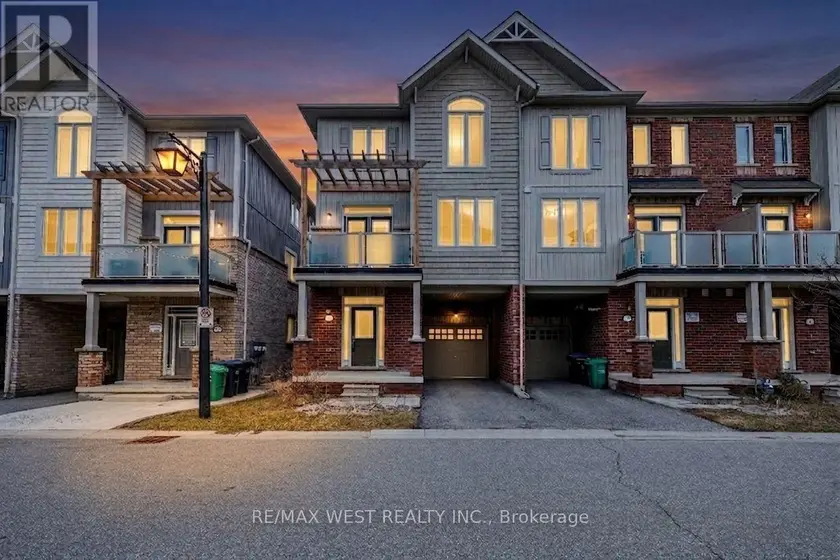 Townhouse at 9 MELBRIT LANE, Caledon
