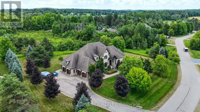 Detached at 7 PROCTOR AVENUE, Caledon