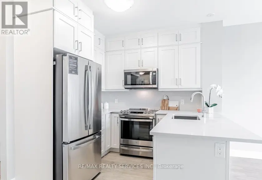 Apartment at 403 - 50 KAITTING TRAIL W, Oakville