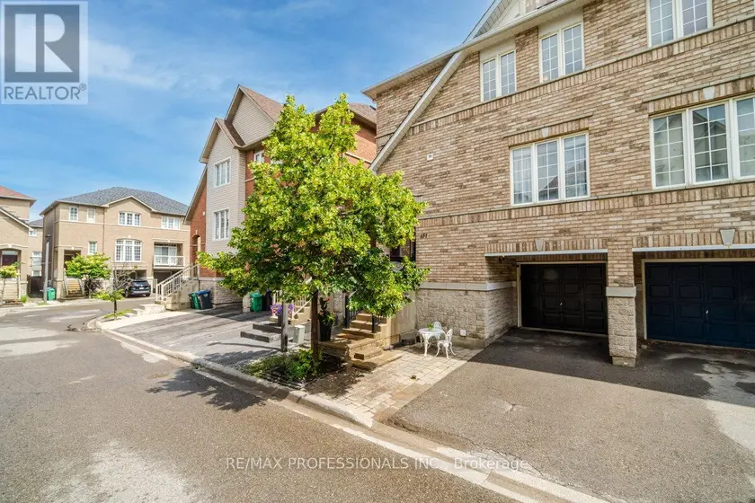 Apartment at 151 UPPER - 7155 MAGISTRATE TERRACE, Mississauga (Meadowvale Village)