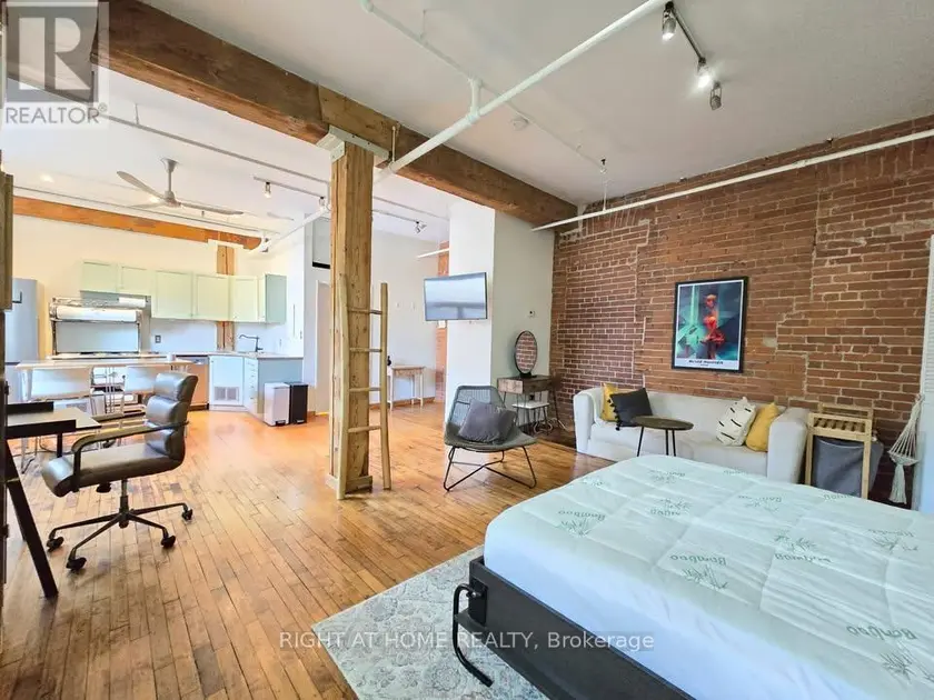 Apartment at 12 - 121 PRESCOTT AVENUE, Toronto (Weston-Pellam Park)