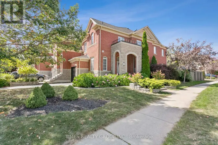 Townhouse at 212 CREEK PATH AVENUE, Oakville (BR Bronte)