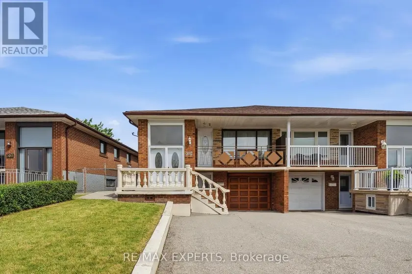 Semi-Detached/Link at 302 HULLMAR DRIVE, Toronto (Black Creek)