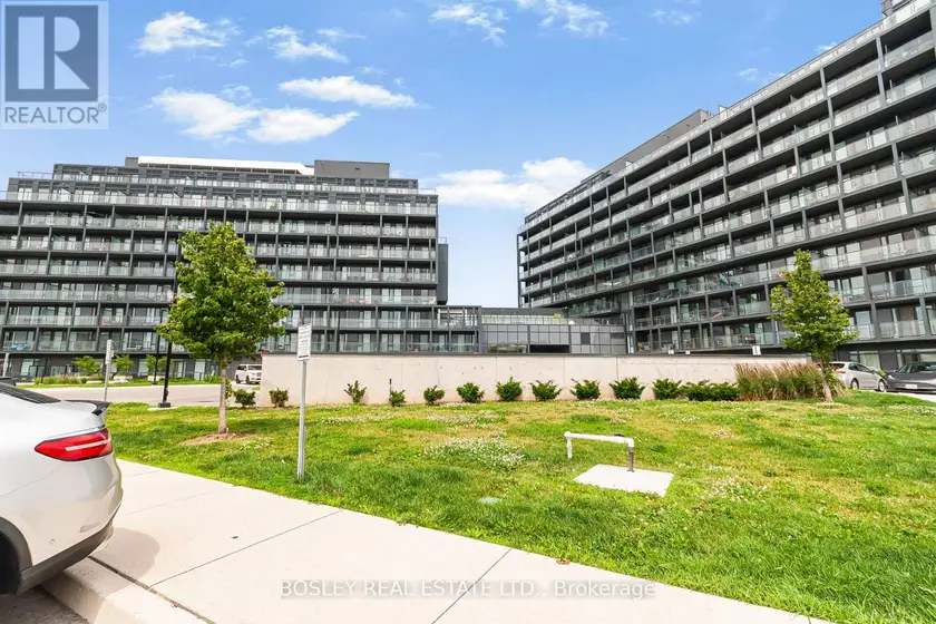 Apartment at B - 315 - 3200 DAKOTA COMMON, Burlington (Alton)