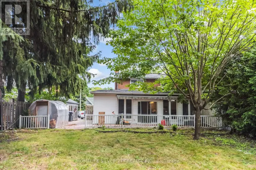 Semi-Detached/Link at 62 ROSEDALE AVENUE W, Brampton