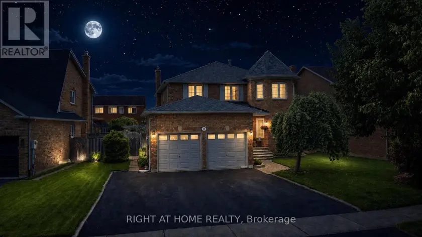 Detached at 17 EATON STREET, Halton Hills