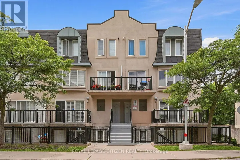 Townhouse at 2048 - 75 GEORGE APPLETON WAY, Toronto