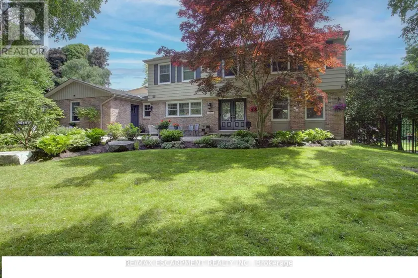 Detached at 996 CRESTHAMPTON LANE, Mississauga