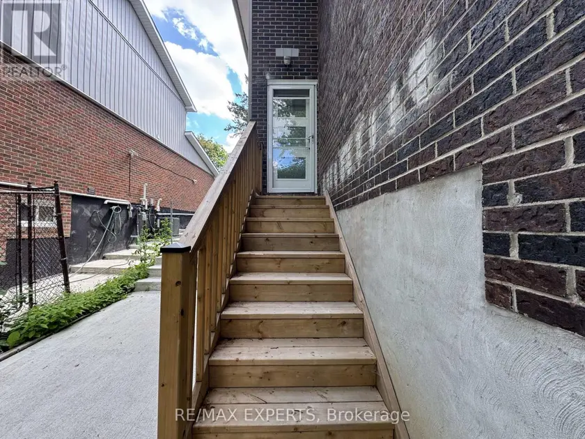 Detached at UNIT B BASEMENT - 209 RIDGE ROAD, Caledon