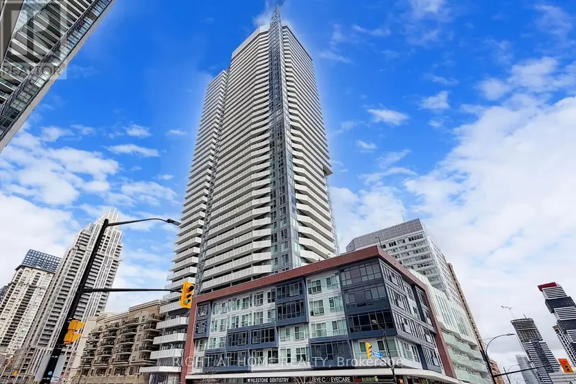 Apartment at 2507 - 4065 CONFEDERATION PARKWAY, Mississauga