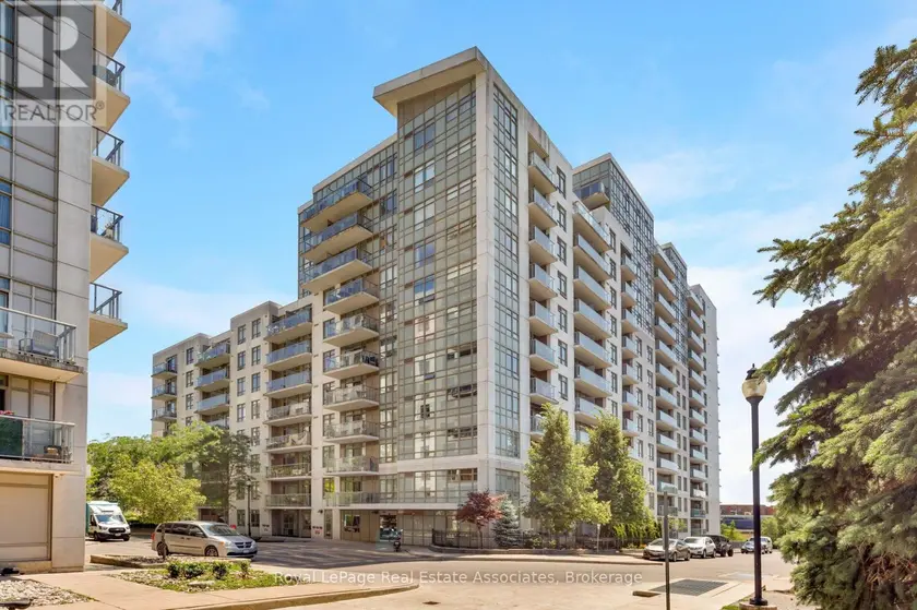 Apartment at 512 - 812 LANSDOWNE AVENUE, Toronto