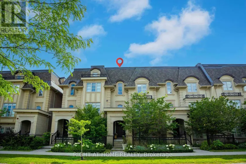 Townhouse at 184 DORVAL DRIVE, Oakville