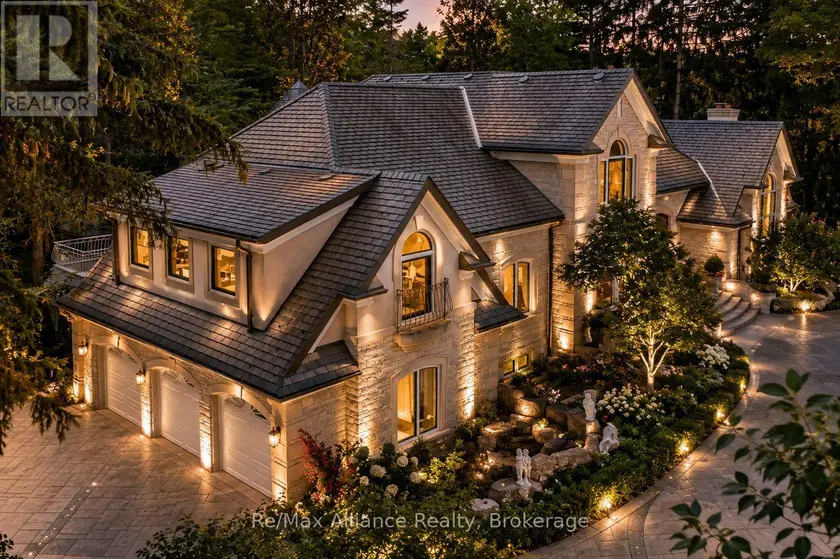 Detached at 1024 LINBROOK ROAD, Oakville