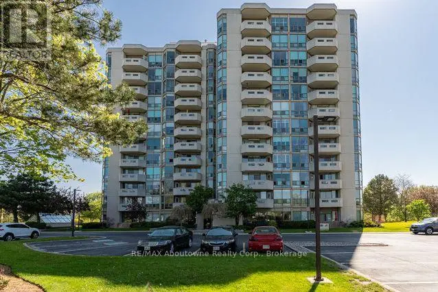 Apartment at 1006 - 5080 PINEDALE AVENUE, Burlington (Appleby)