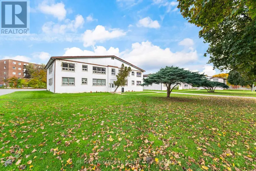 Other at 3 - 1031 CHURCHILL AVENUE E, Oakville (CP College Park)