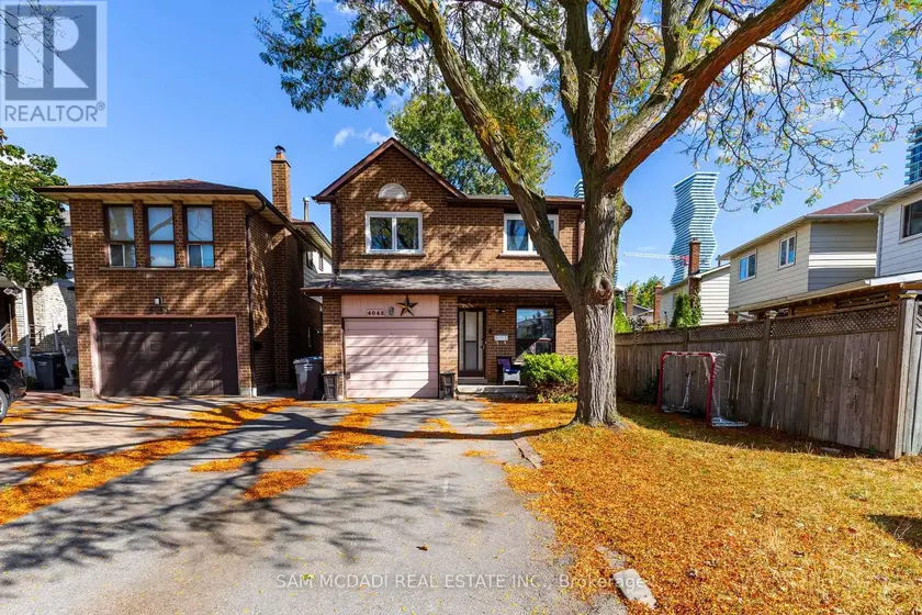 Detached at LOWER - 4043 PAVILLION COURT, Mississauga