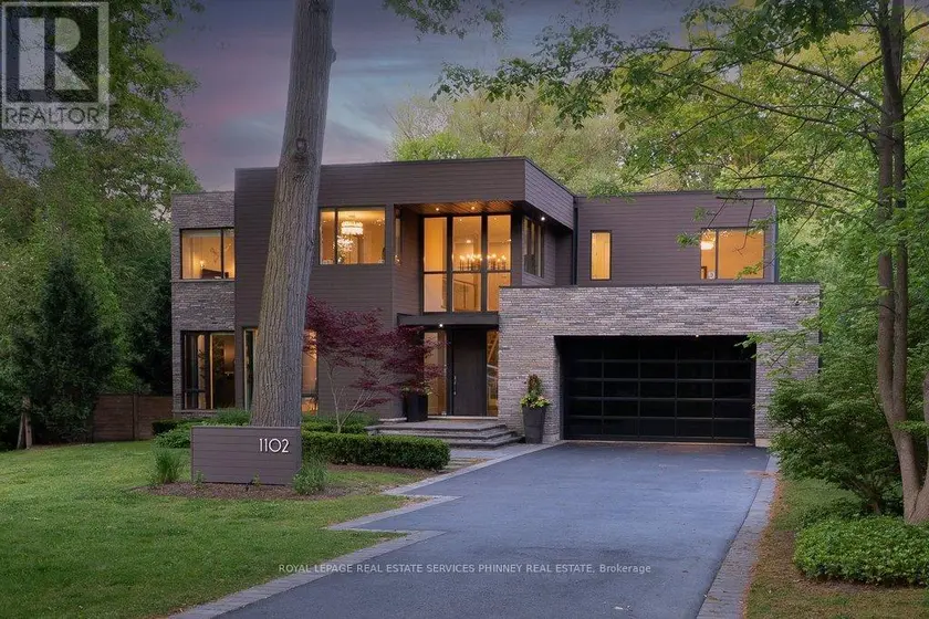 Detached at 1102 CRESTVIEW STREET, Oakville