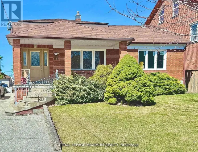 Detached at (B) LOWER - 82 CALVINGTON DRIVE, Toronto