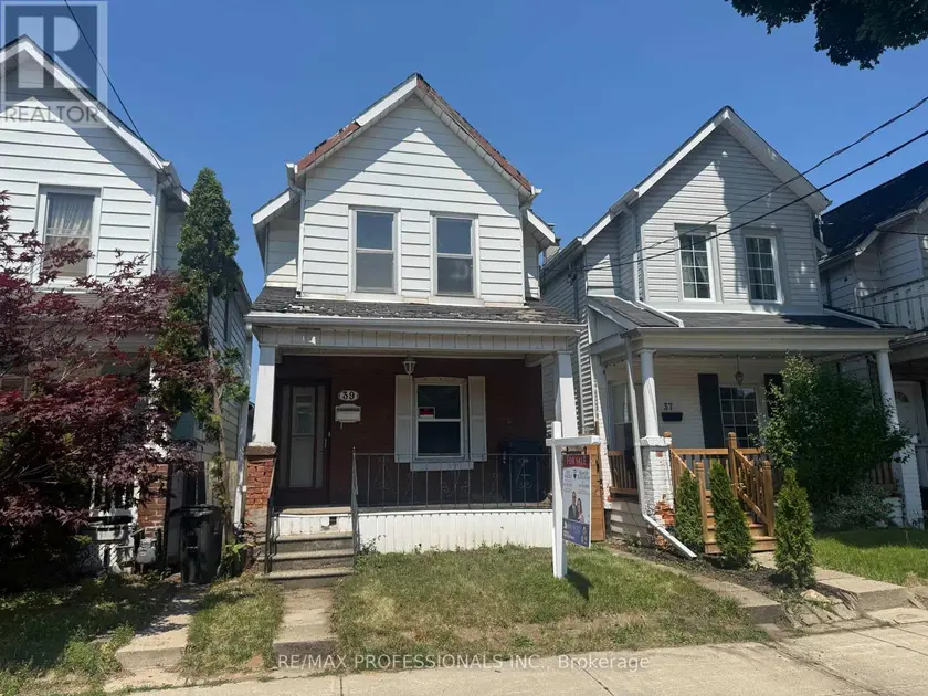 Detached at 39 HOLLEY AVENUE, Toronto