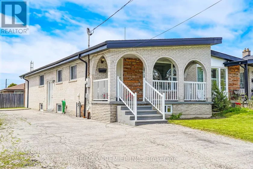 Semi-Detached/Link at 14 YATESCASTLE DRIVE, Toronto
