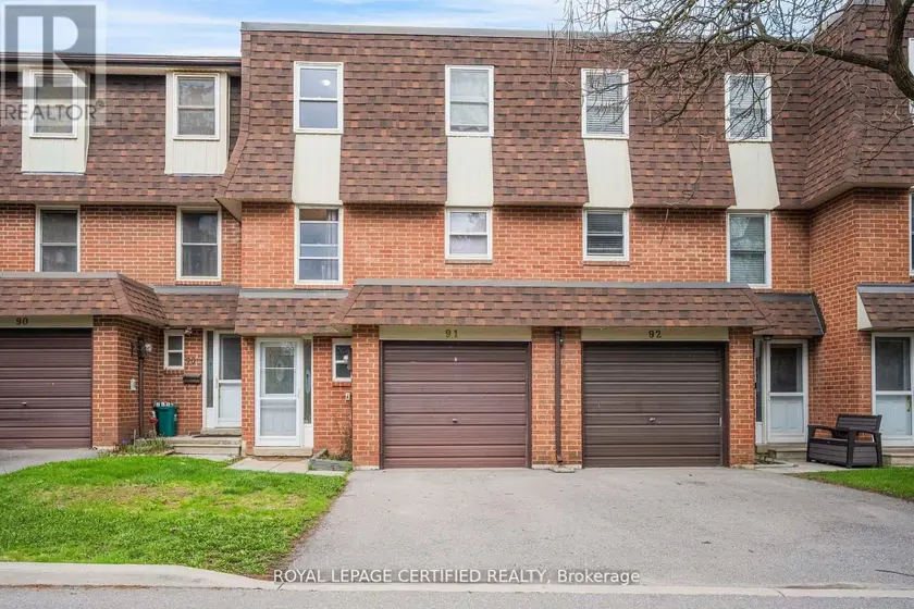 Townhouse at 91 - 371 BRONTE STREET S, Milton (OM Old Milton)